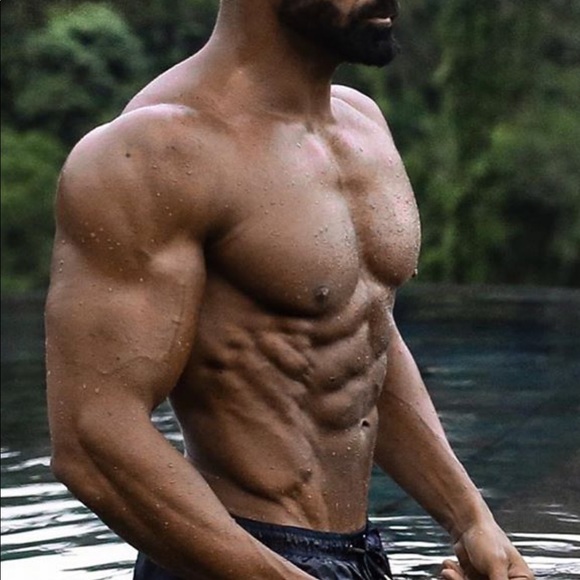 Meet your Posher, Jonathan - Picture 1 of 1